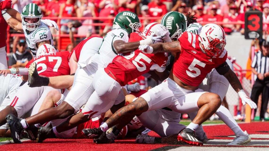 Anthony Colandrea, Nebraska pull away late against Ohio 