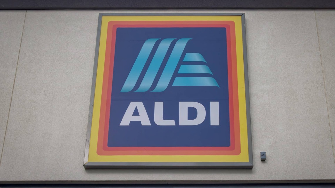 Aldi's Sturdy $8 Collapsible Tub Has So Many Brilliant Uses 
