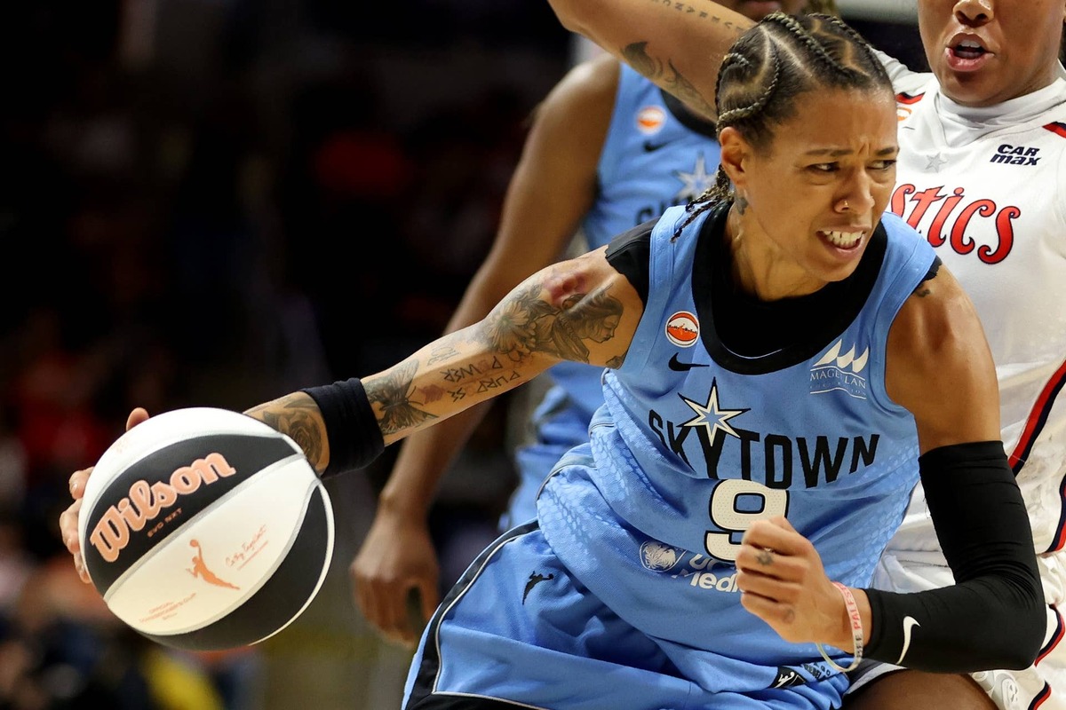 Jun 2, 2026; Washington, District of Columbia, USA; Chicago Sky guard-forward Natasha Cloud (9) drives to the basket during the first half against the Washington Mystics at CareFirst Arena. Mandatory Credit: Daniel Kucin Jr.-Imagn Images 