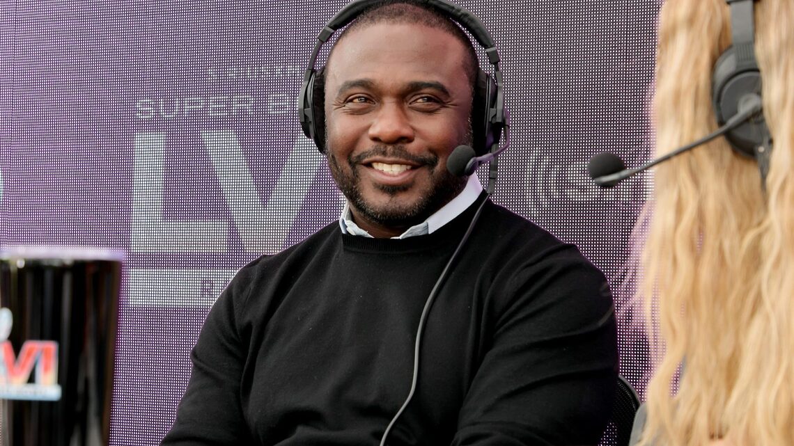 NFL's Marshall Faulk, 53, Reveals Parkinson's Diagnosis, Shares Symptoms 