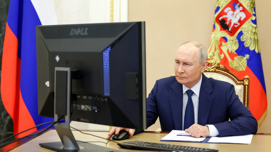Explainer-How Putin may leverage Russian ruling party's election win