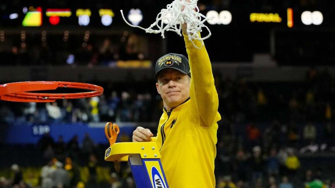 Reports: Mavericks hiring Michigan's Dusty May as head coach 