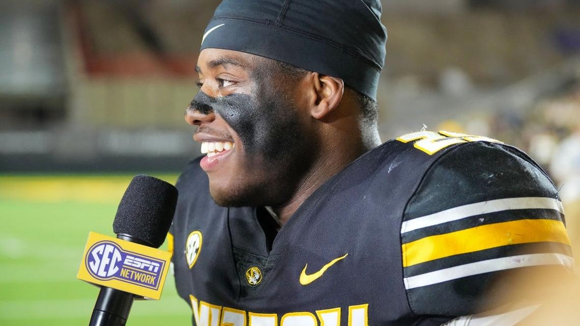 Missouri RB Ahmad Hardy shot, in stable condition