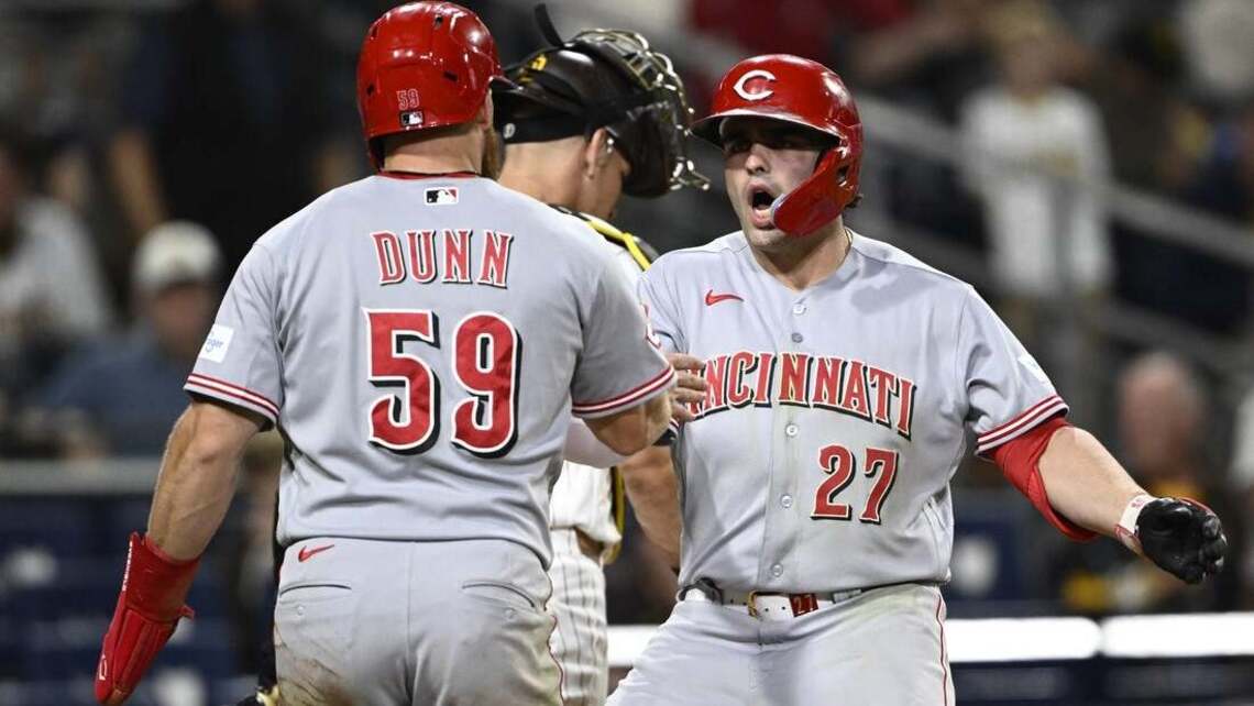 Sal Stewart bashes go-ahead homer in 11th as Reds top Padres 