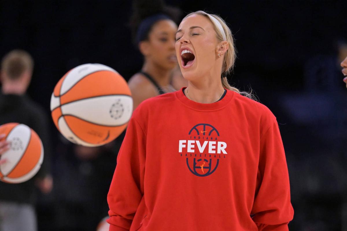  Indiana Fever guard Sophie Cunningham (8) warms up prior to a WNBA game. Jayne Kamin-Oncea-Imagn Images