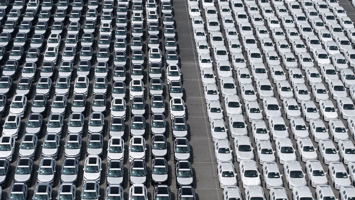 Senators will try to win approval of permanent Chinese car ban in November 