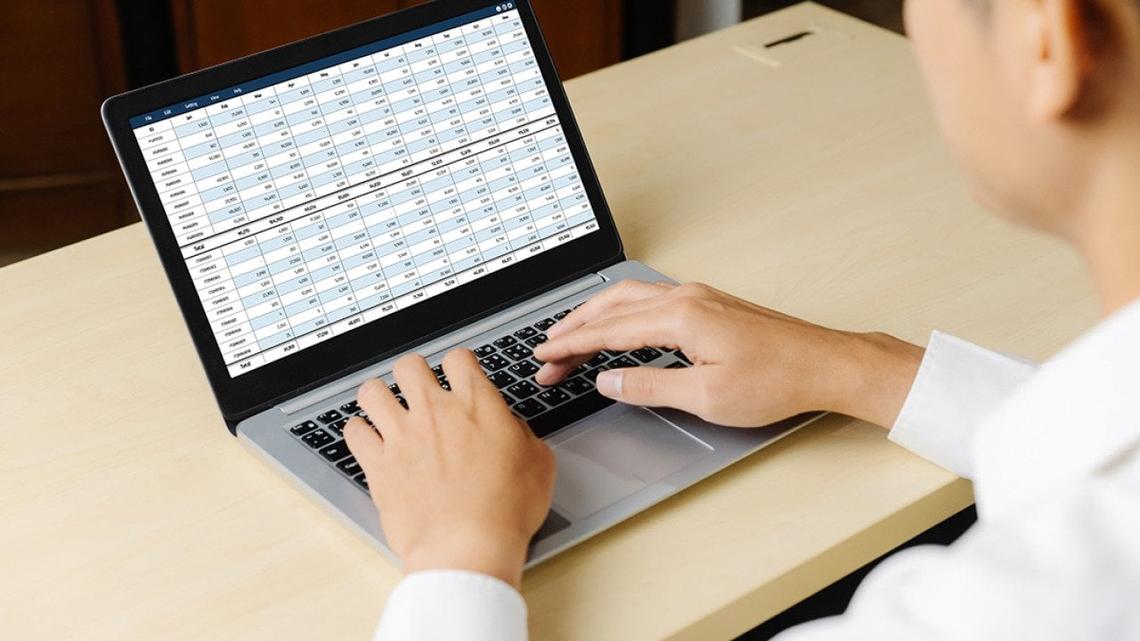 What to look for when choosing an AI accounting tool and how to implement it 