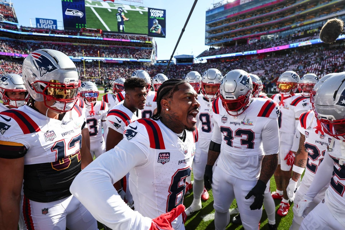  Stefon Diggs was the best receiver on a Patriots squad that needed him to be. 