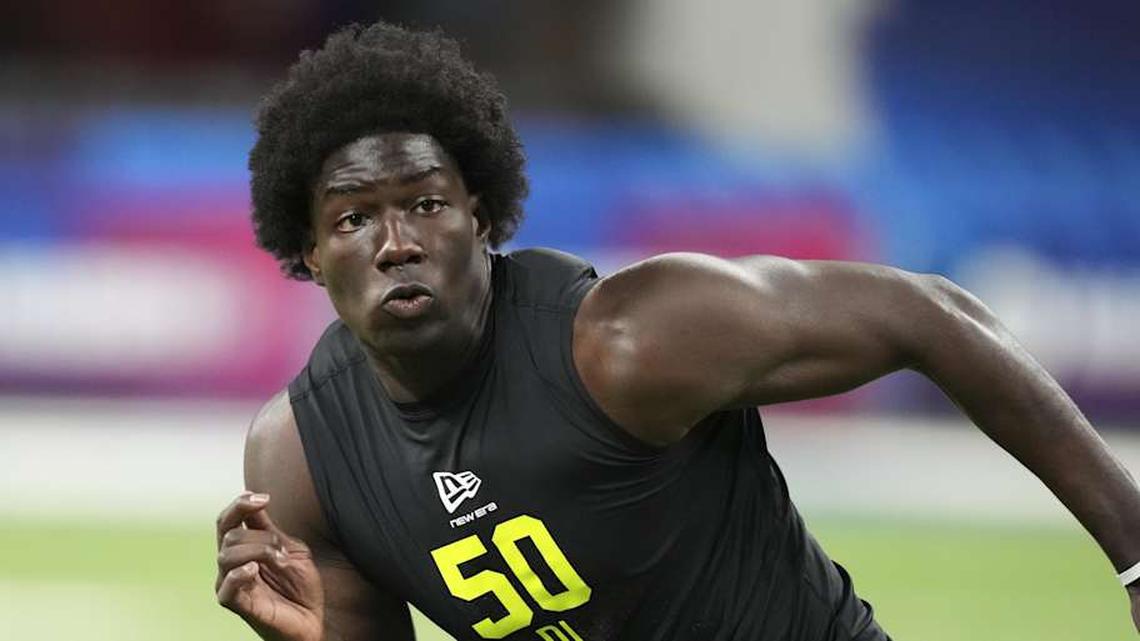  Feb 26, 2026; Indianapolis, IN, USA; Southern California defensive lineman Anthony Lucas (DL50) during the NFL Scouting Combine at Lucas Oil Stadium. Mandatory Credit: Kirby Lee-Imagn Images | Kirby Lee-Imagn Images 