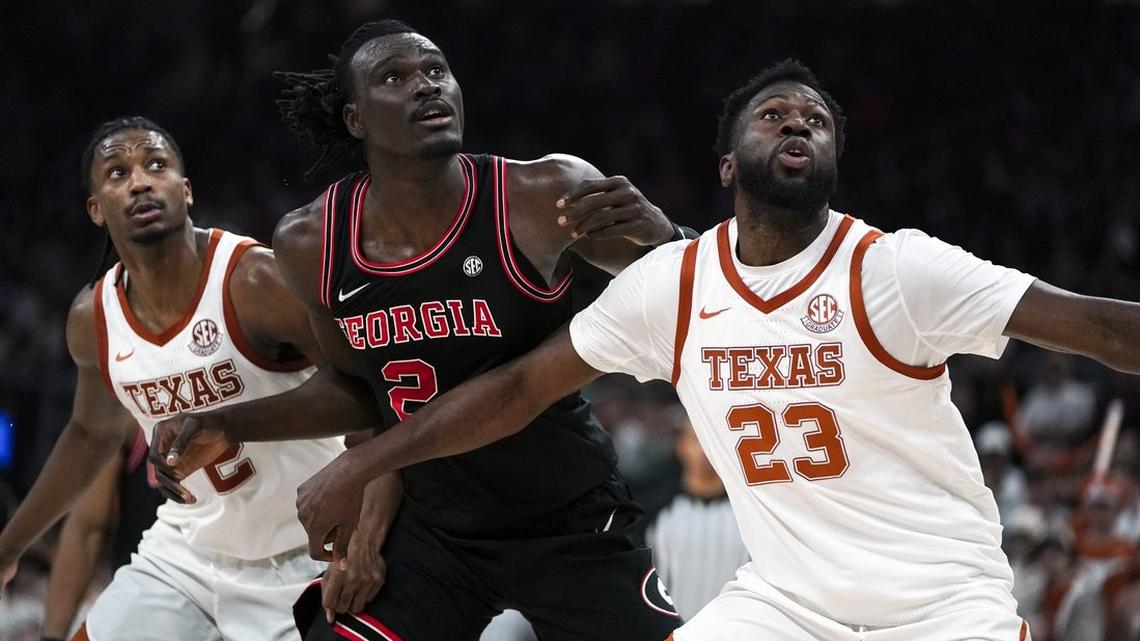 Georgia carries momentum into visit from streaking Texas 