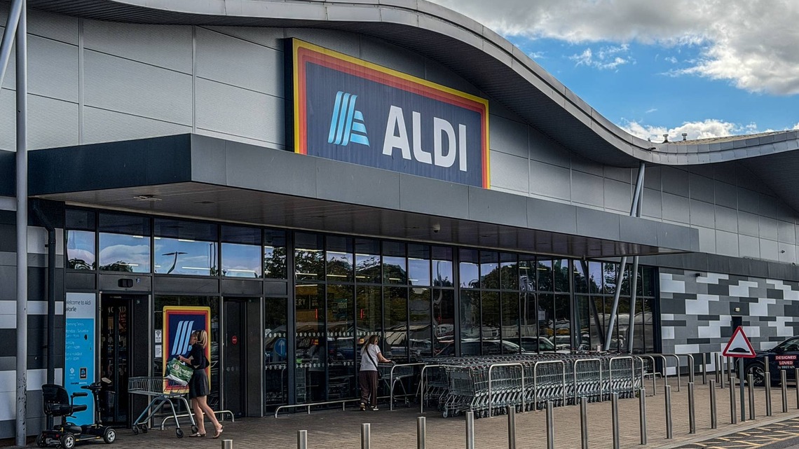 Aldi's New Vintage-Style Bronze Bells Are So Charming for the Holidays 