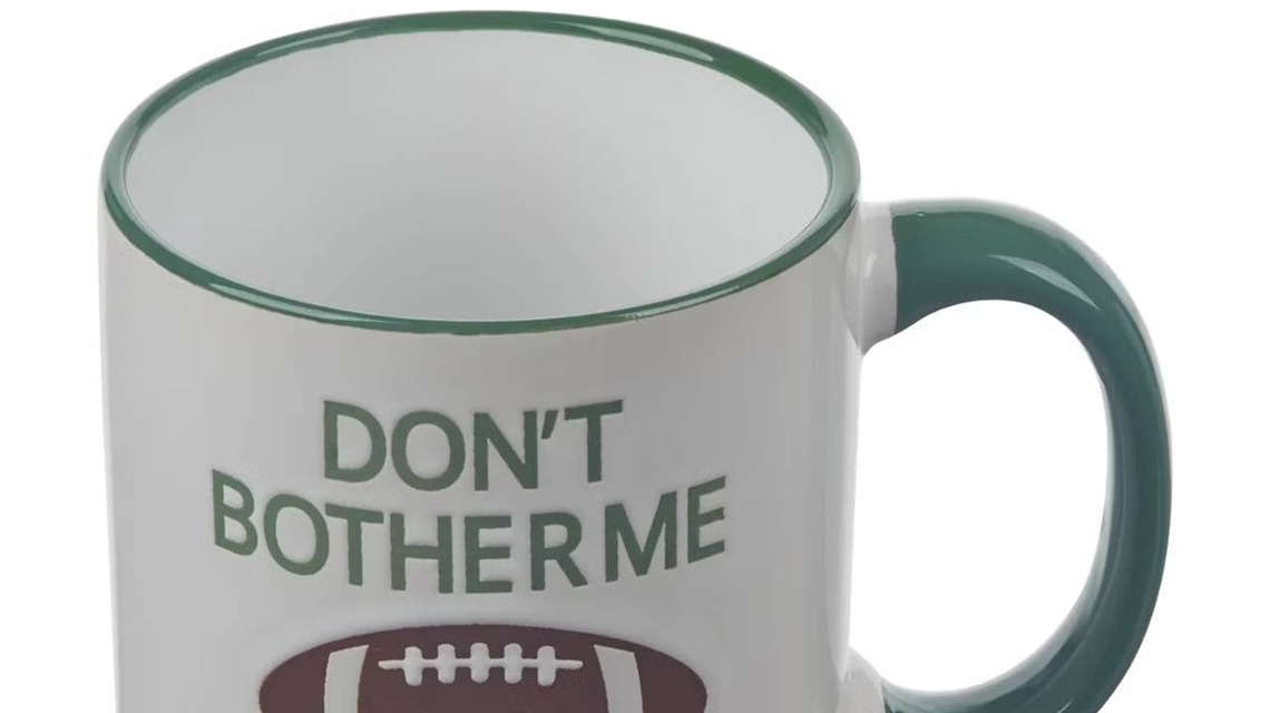 Dollar General's $3 Kitchen Essential Keeps Distractions at Bay While Your Team Is Playing 
