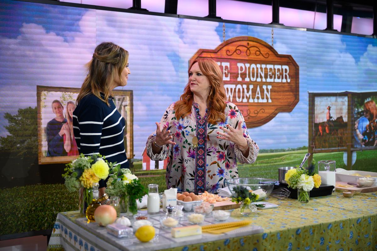 Savannah Guthrie and Ree Drummond on the ‘Today’ showGetty