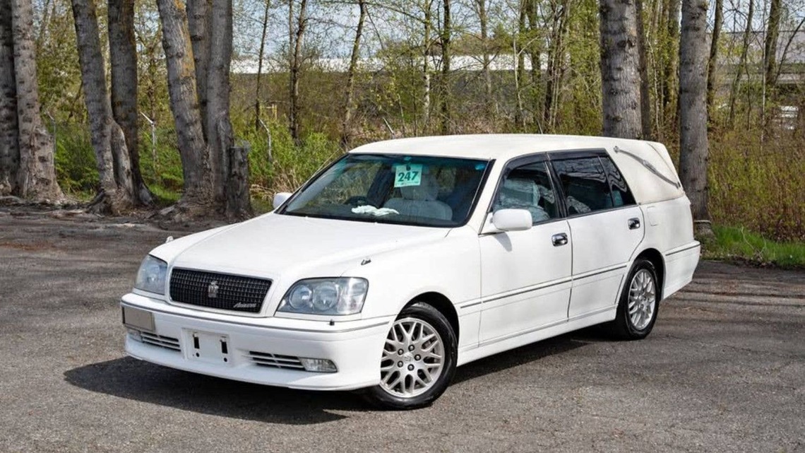 This Turbo 1JZ Toyota Crown Wagon Was Turned Into a Hearse