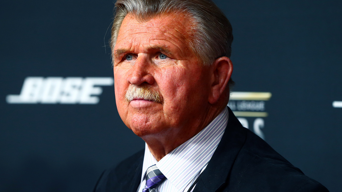 NFL-Mike Ditka, Hall of Fame player and Bears coach, dies at 86