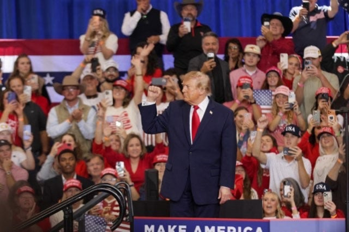 Who joined Trump at his Corpus Christi, Lubbock rallies in Texas ...