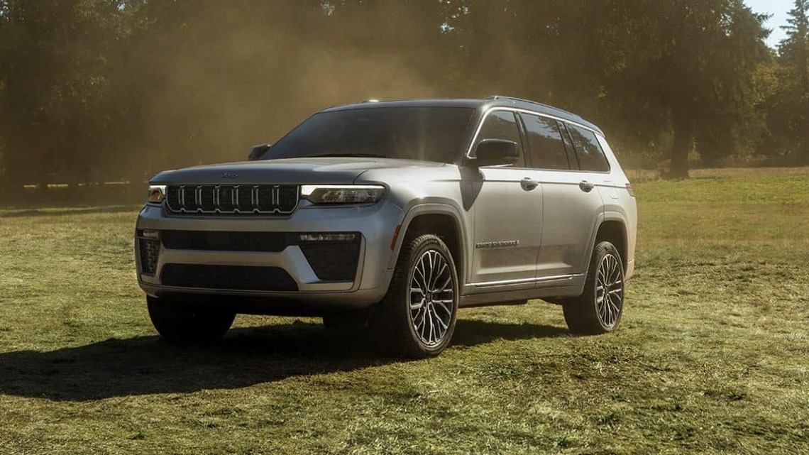 Jeep Grand Cherokee vs. Ford Explorer: Which One Is More Reliable?