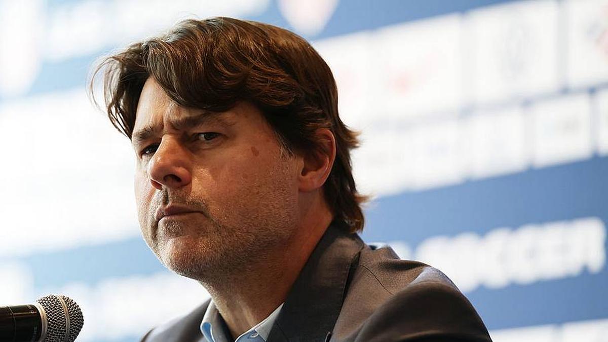  Mauricio Pochettino has yet to announce his captain. | Adam Hunger/Getty Images 