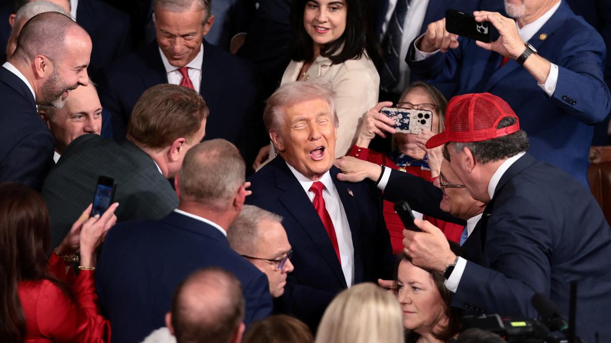 U.S. President Donald Trump arrives to deliver the State of the Union address to a joint session of Congress in the House Chamber at the U.S. Capitol in Washington, D.C., U.S., February 24, 2026.  REUTERS/EVELYN HOCKSTEIN