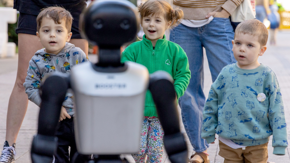 U. of C.'s South Side Science Fest showcases the wow that exists in the field