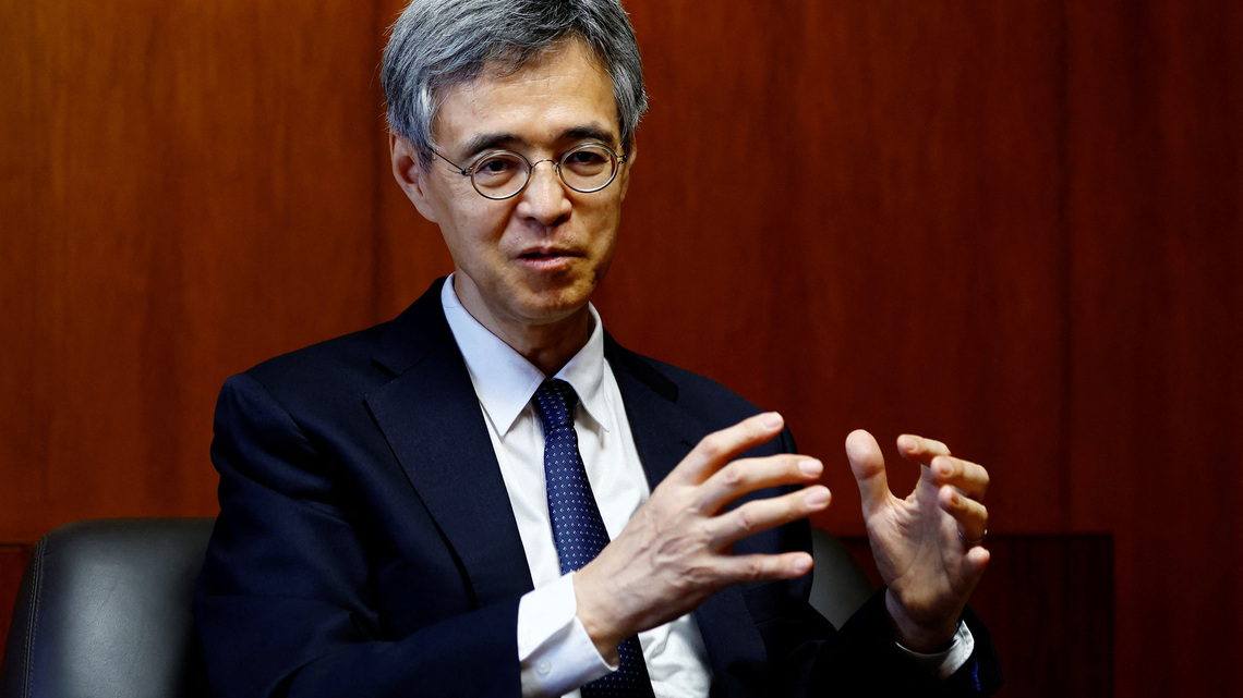 BOJ deputy governor Himino calls for 'timely' rate hike