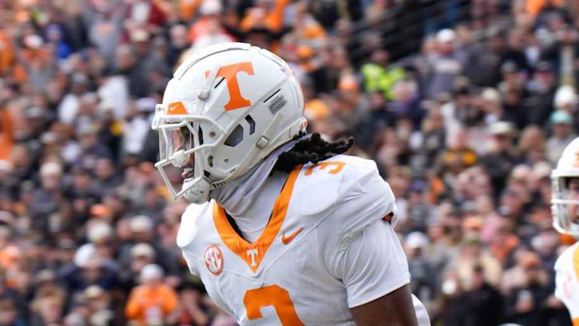  Tennessee defensive back Jermod McCoy (3) reacts after gaining control of a fumble during the second quarter at FirstBank Stadium in Nashville, Tenn., Saturday, Nov. 30, 2024. | Stephanie Amador / The Tennessean / USA TODAY NETWORK via Imagn Images 