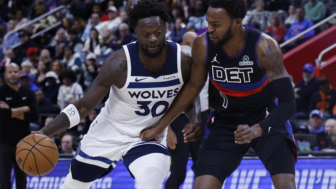 Pistons aim to secure East's top seed in clash vs. Sixers   