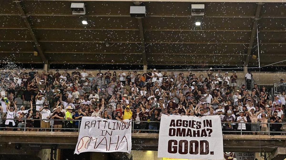  Jun 9, 2024; College Station, TX, USA; Texas A&M celebrates after sweeping Oregon in the Bryan-College Station Super Regional series at Olsen Field, Blue Bell Park Mandatory Credit: Maria Lysaker-Imagn Images | Maria Lysaker-Imagn Images 