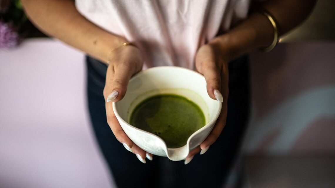 Nighttime Sipping for Better Sleep: Which Drinks Actually Help You Fall Asleep Faster