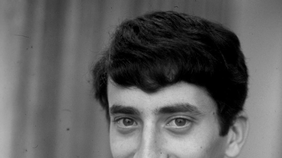 1965 Rock Song, Sung by 19-Year-Old Son of Jerry Lewis, Became a Career-Defining No. 1 Hit 