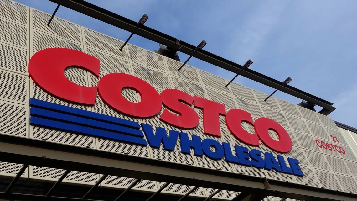 Costco Is Selling a Pullover Fleece From a Beloved Brand That Makes Dog Walks Cozy and Warm 