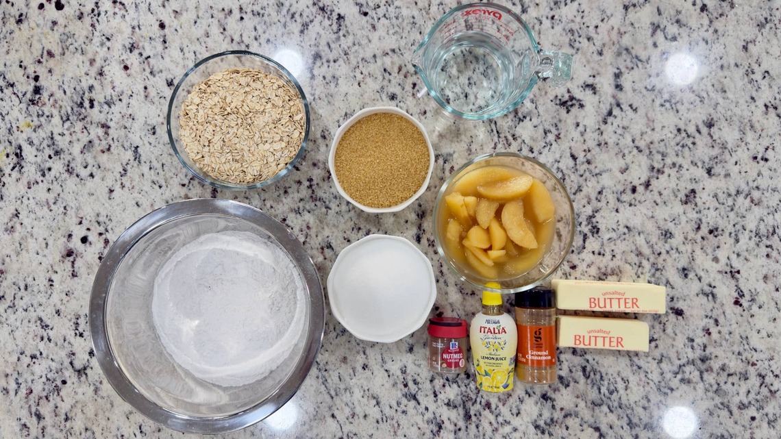 Remember That Warm Apple Crisp From the School Cafeteria? This Nostalgic USDA Recipe Will Take You Right Back 