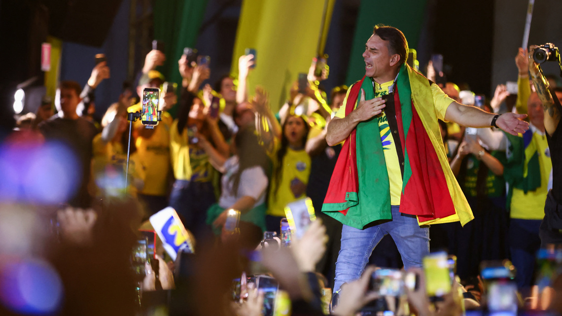 Bolsonaro's lead over Lula narrows ahead of Brazil runoff, Datafolha poll shows 