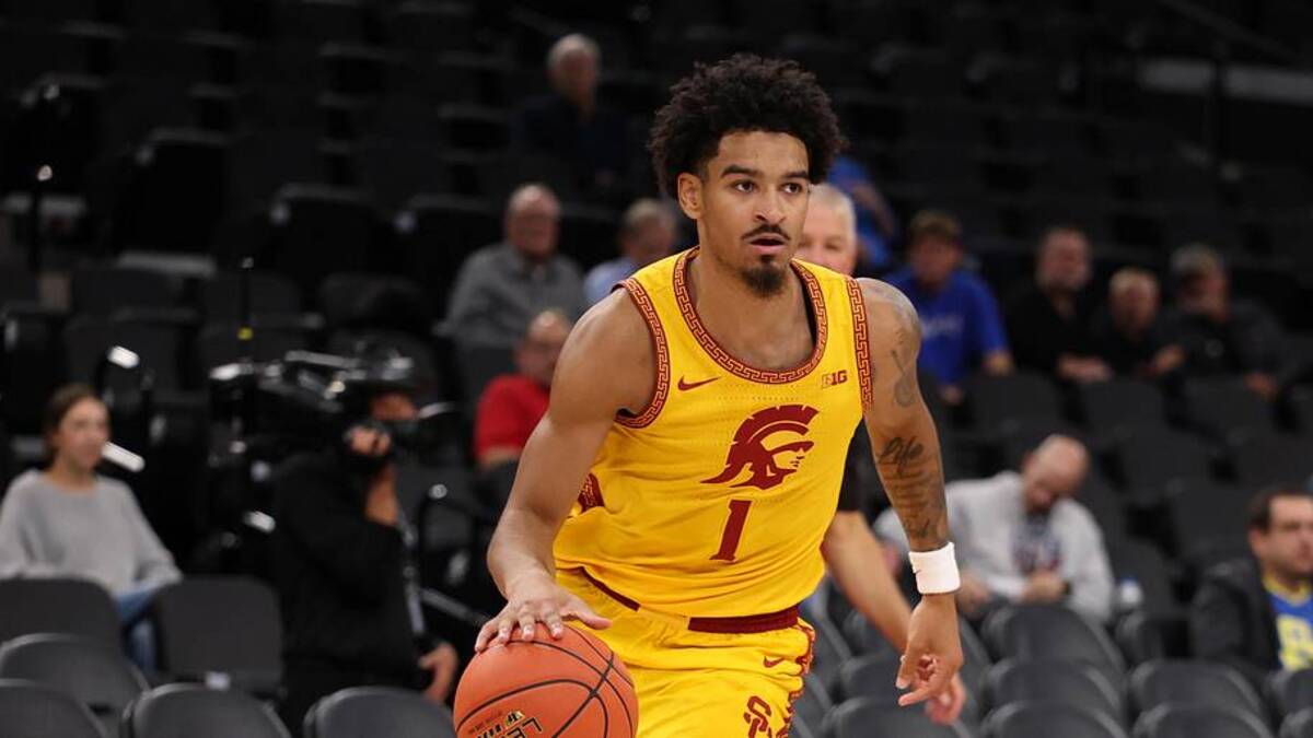  Nov 14, 2025; Inglewood, California, USA; Southern California Trojans guard Rodney Rice (1) dribbles the ball during the first half of the Hall of Fame Series game against the Illinois State Redbirds at Intuit Dome. Mandatory Credit: Kiyoshi Mio-Imagn Images | Kiyoshi Mio-Imagn Images 