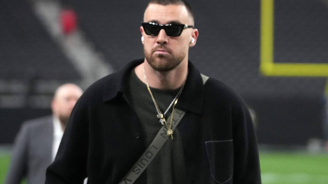 Travis Kelce's Postgame Exchange With Knicks Players After Cavaliers Fall Behind 3-0 