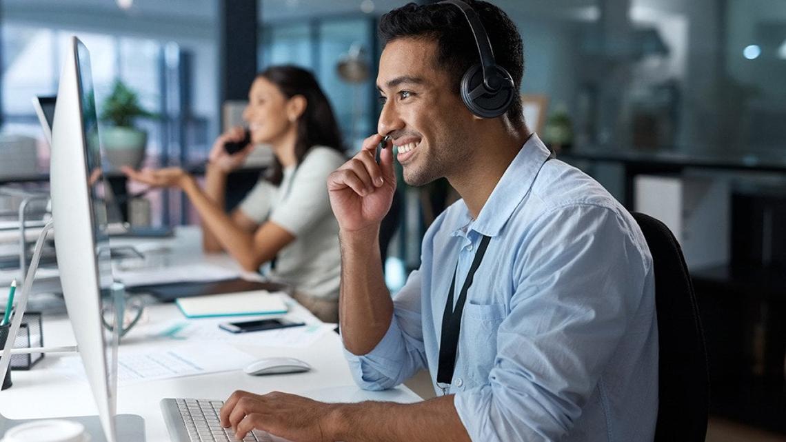 6 winning cold-calling scripts that actually book meetings