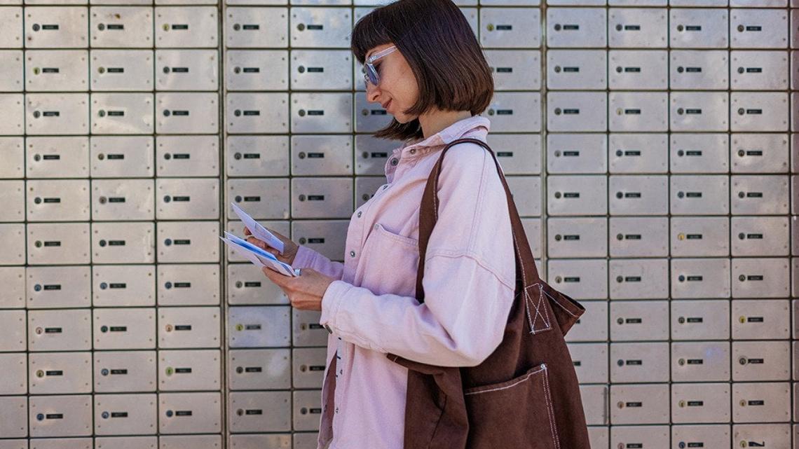 Integrated marketing strategies: Combining digital marketing and direct mail for maximum reach 