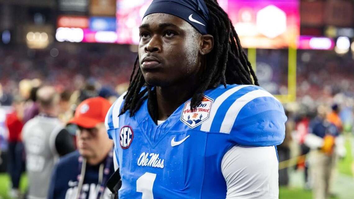 Ole Miss serves court papers to LSU DE Princewill Umanmielen 