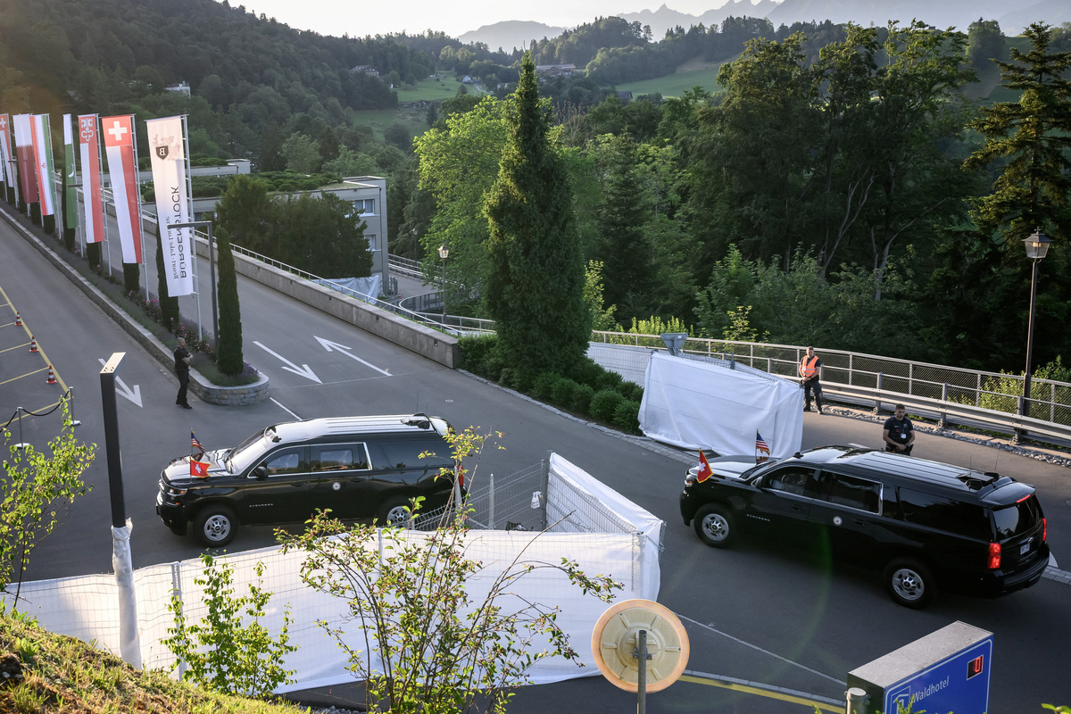 The motorcade transporting US Vice President JD Vance arrives at the Buergenstock luxury hotel complex overlooking Lake Lucerne, Switzerland, on June 21, 2026, ahead of high-level talks aimed at advancing a deal to end the Middle East conflict.  Fabrice Coffrini/Pool via REUTERS