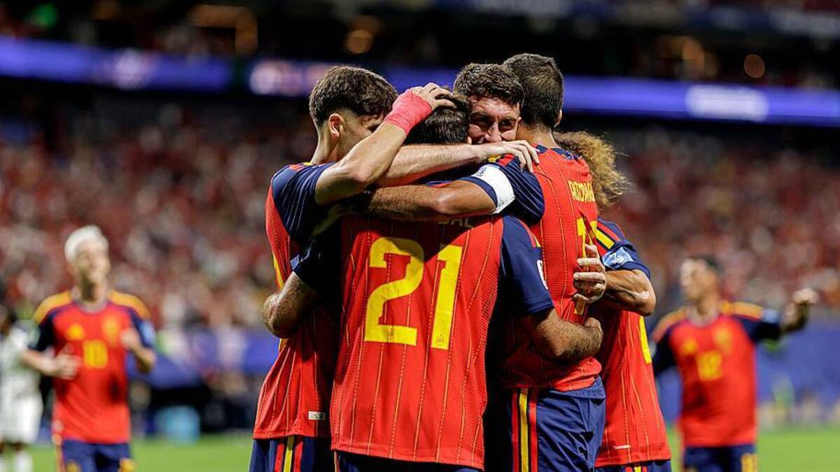  Spain's fast start led to a comfortable victory. | Pablo Garcia/Soccrates/Getty Images 