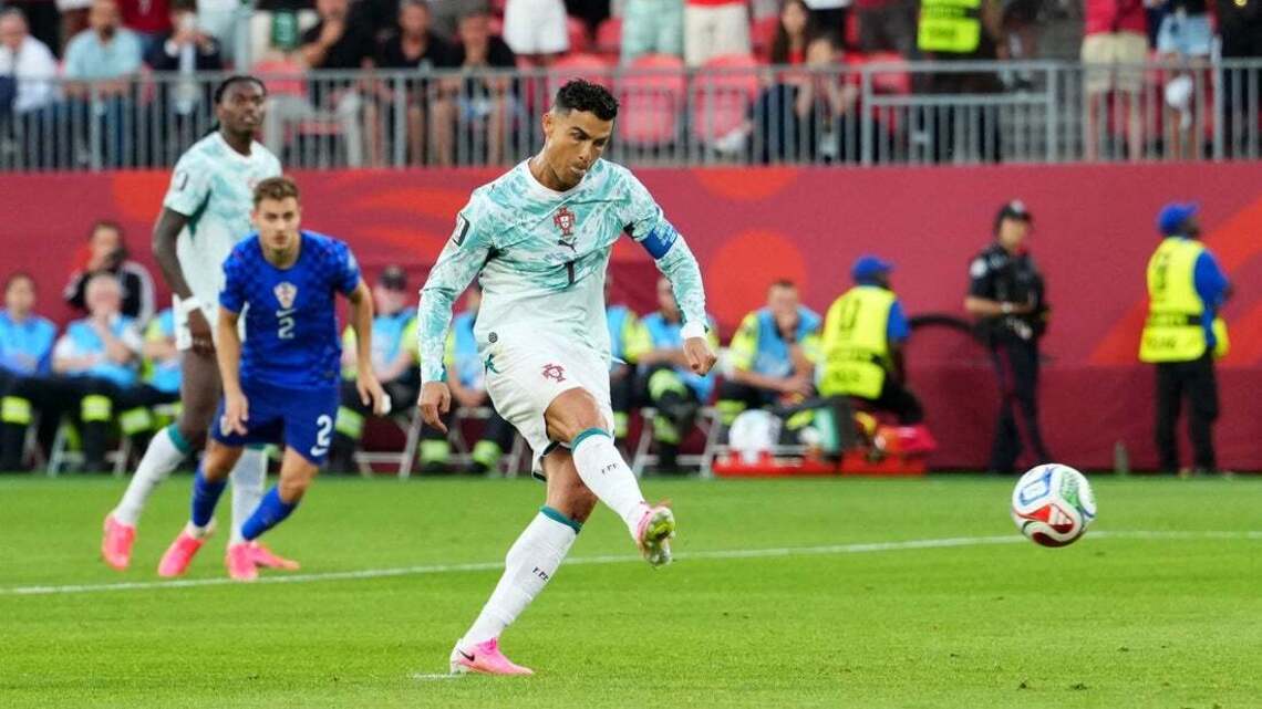Portugal score late winner, then see Croatia's tying goal waved off 