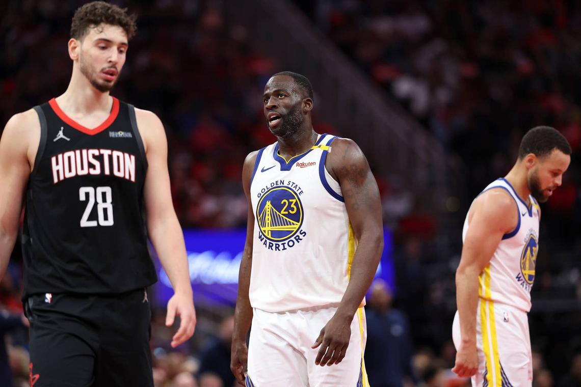  Golden State Warriors forward Draymond Green (23) and guard Stephen Curry (30) © Troy Taormina-Imagn Images
