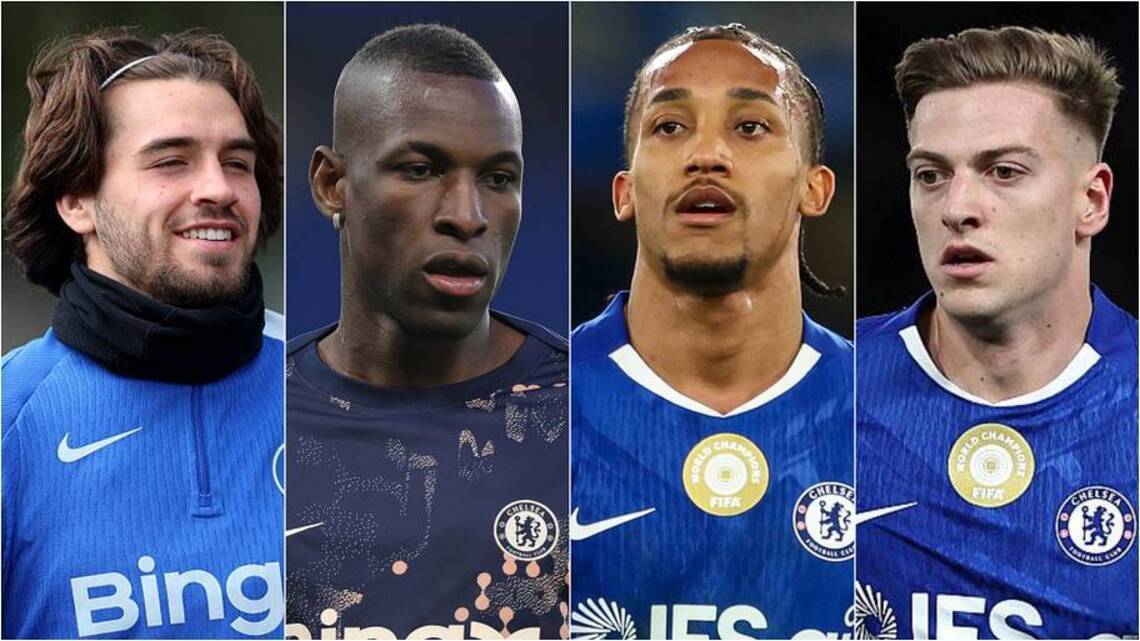 Start, Bench, Sell: The Future for Chelsea's Strikers As Danny Welbeck Signs Deal