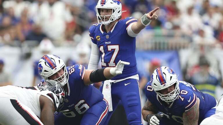 Bills open palatial home in primetime, Lions prepared for shootout