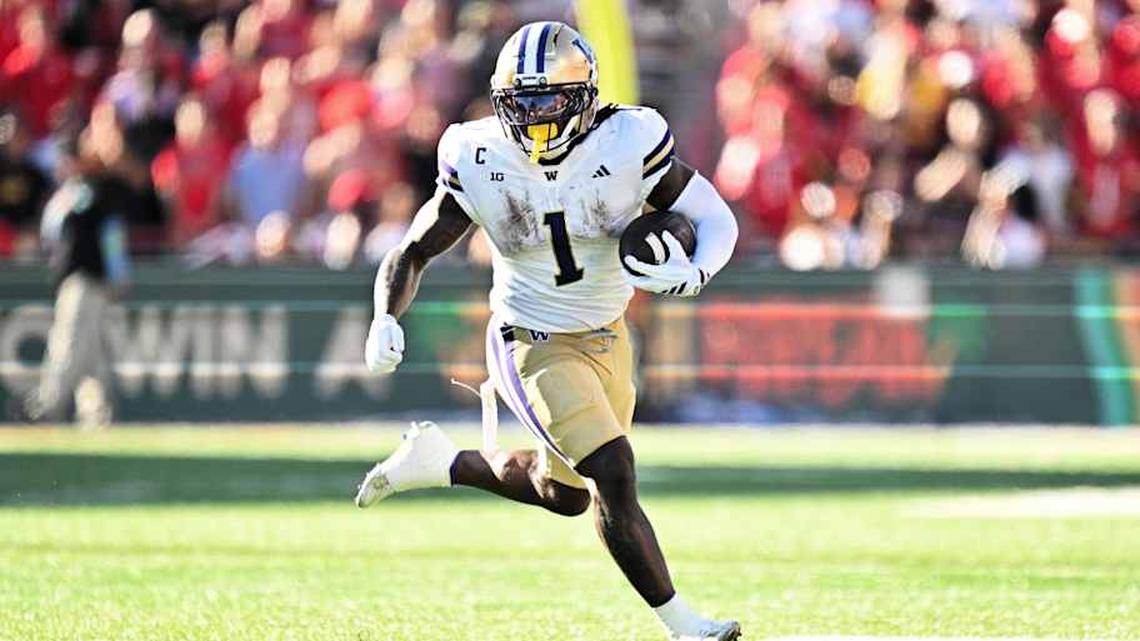  Oct 4, 2025; College Park, Maryland, USA; Washington Huskies running back Jonah Coleman (1) carries the ball against the Maryland Terrapins at SECU Stadium. Mandatory Credit: Jamie Sabau-Imagn Images | Jamie Sabau-Imagn Images 