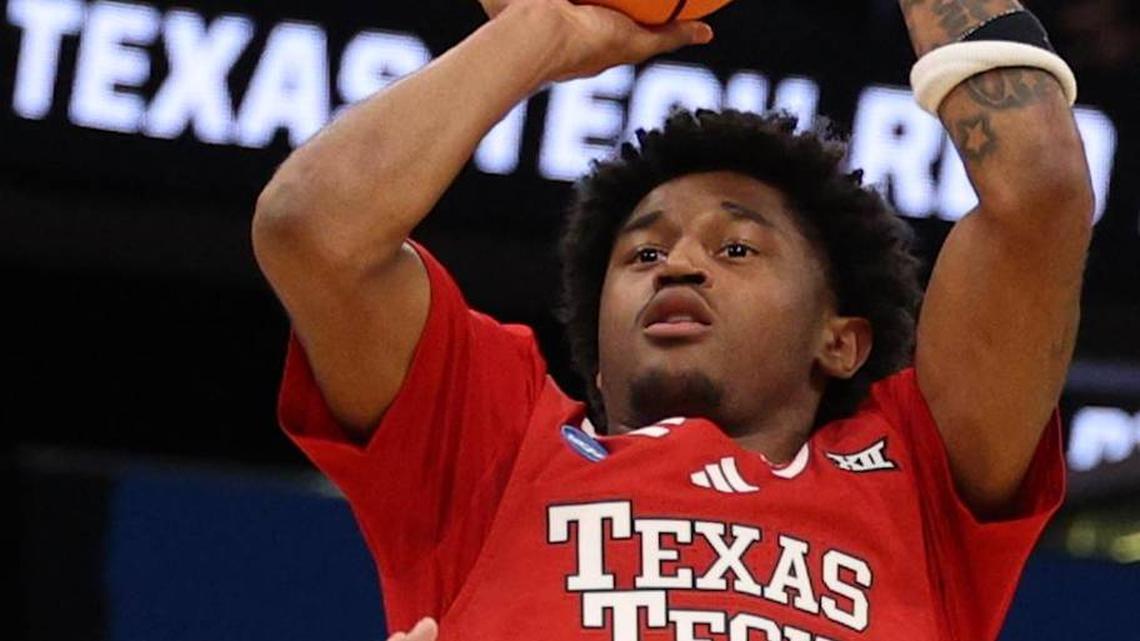  Mar 22, 2026; Tampa, FL, USA; Texas Tech Red Raiders guard Jaylen Petty (11) shoots over Alabama Crimson Tide guard Labaron Philon (0) in the first half during a second round game of the men's 2026 NCAA Tournament at Benchmark International Arena. Mandatory Credit: Nathan Ray Seebeck-Imagn Images | Nathan Ray Seebeck-Imagn Images 