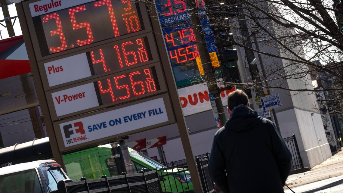 JPMorgan says tax refunds no match for American gas spending 