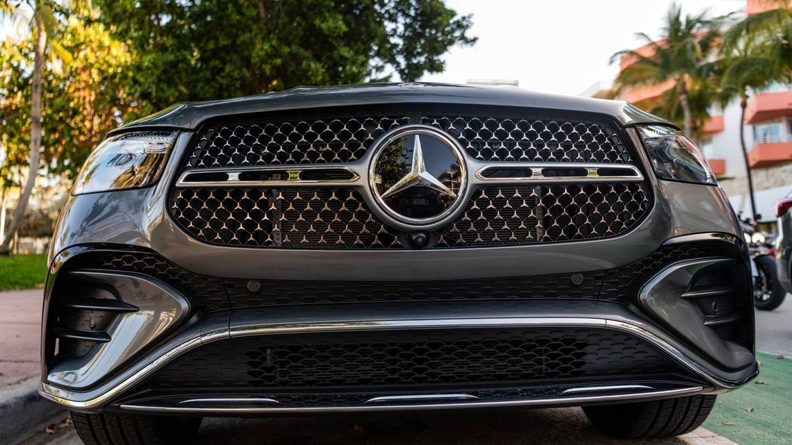 Mercedes won't give up its U.S. business without a fight 