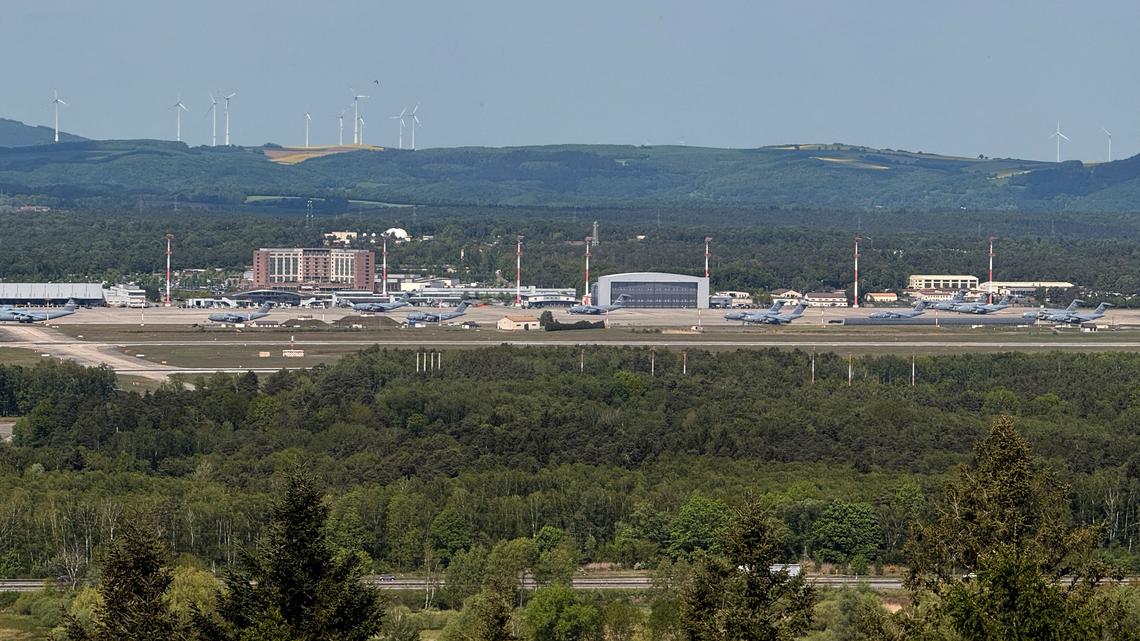 German defence ministry says no 'definitive cancellation' of US weapons deployment 