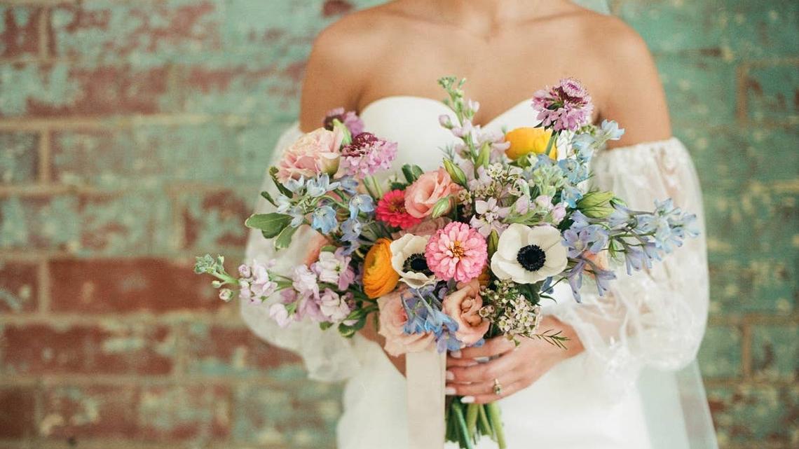 The Most Popular Wedding Bouquets This Year Are All About Making a Statement, According to Pinterest 